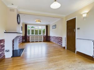 Living Room- click for photo gallery